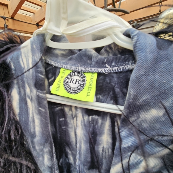 Jacket - Picture 7 of 11